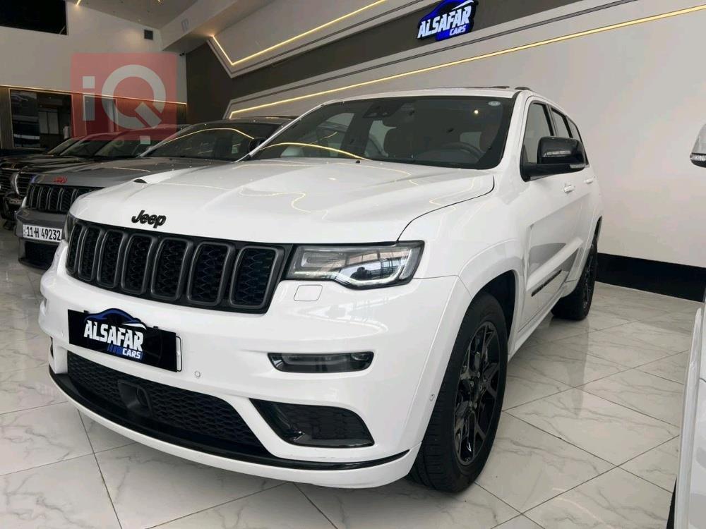 جيب جراند شيروكي